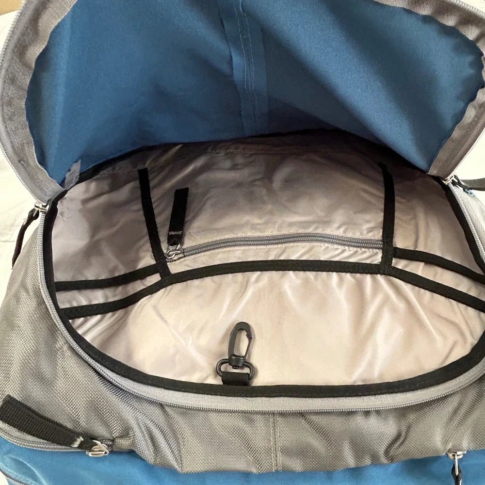 JanSport Messenger Laptop Bag Blue Gray Crossbody Travel School Organizer